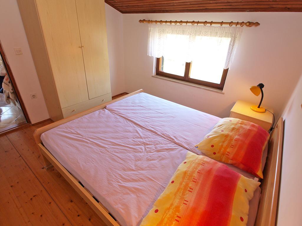 Apartment Vrcevan 895 Medolino Esterno foto